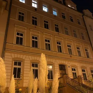 S Krasnou Vyhlidkou Na Imperial Karlsbad